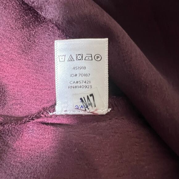 Loft Ruffle Off Shoulder Halter Blouse Size XL Burgundy Mediterranean Feminine - Picture 8 of 8